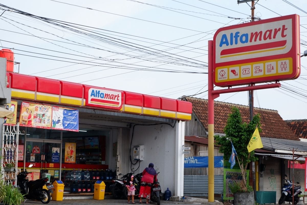 Branch Building Support Di PT Sumber Alfaria Trijaya Tbk (Alfamart)