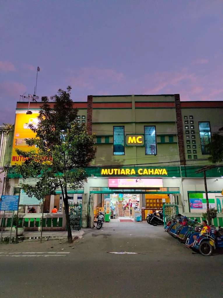 Kepala Departemen Accounting Di PT Mutiara Cahaya Tegal