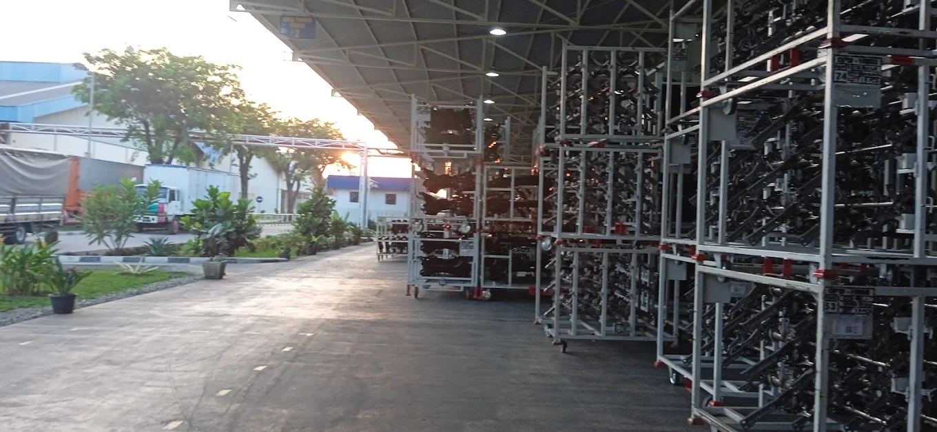Admin PPC (Logistic) dan SHE Staff di PT Dharma Polimetal Tbk